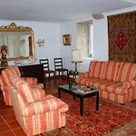 Casa Dos Assentos De Quintiaes