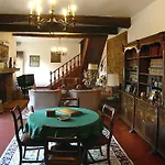 Bed & Breakfast Casa Dos Assentos De Quintiaes