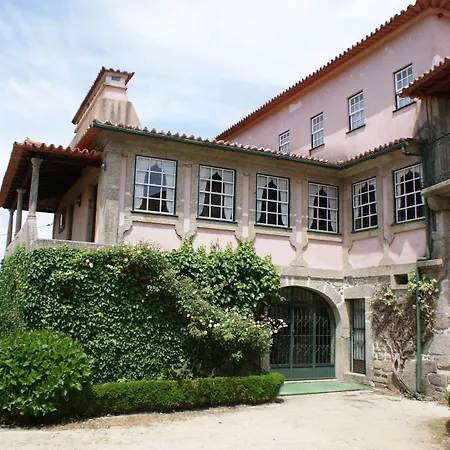 Casa Dos Assentos De Quintiaes