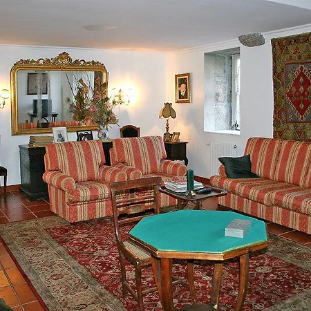 Casa Dos Assentos De Quintiaes