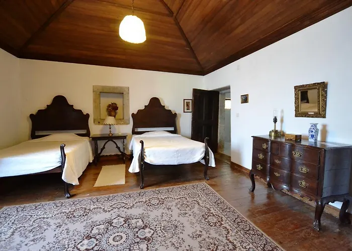 Bed & Breakfast Casa Dos Assentos De Quintiaes Barcelos