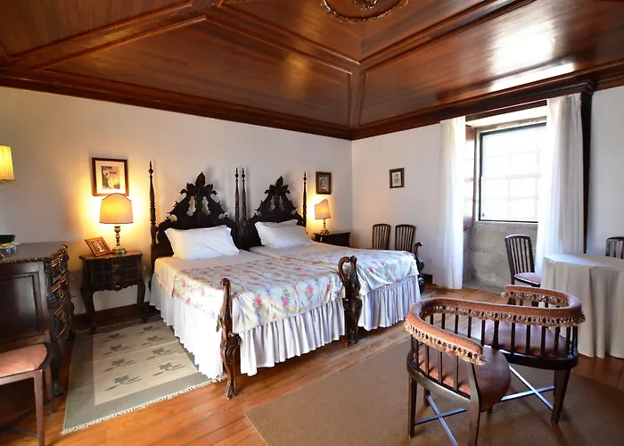 Casa Dos Assentos De Quintiaes Bed & Breakfast 4*