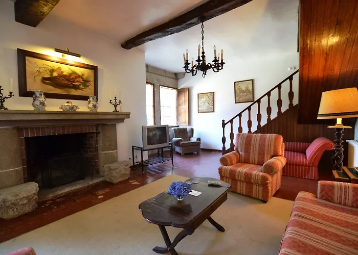 Casa Dos Assentos De Quintiaes 4* Barcelos