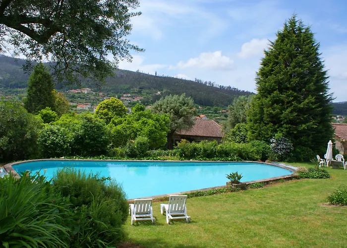 Casa Dos Assentos De Quintiaes Bed & Breakfast