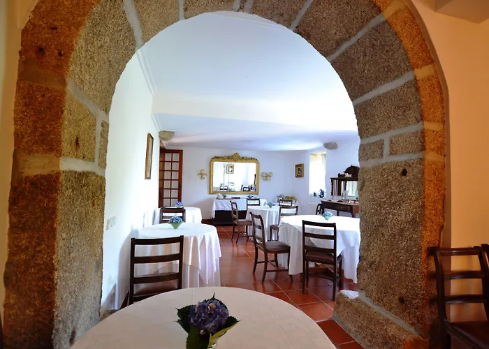 Casa Dos Assentos De Quintiaes 4*