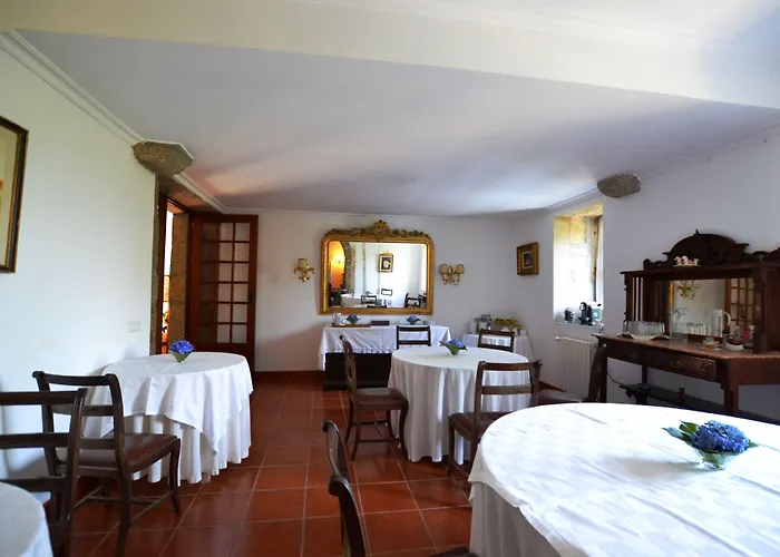 Casa Dos Assentos De Quintiaes