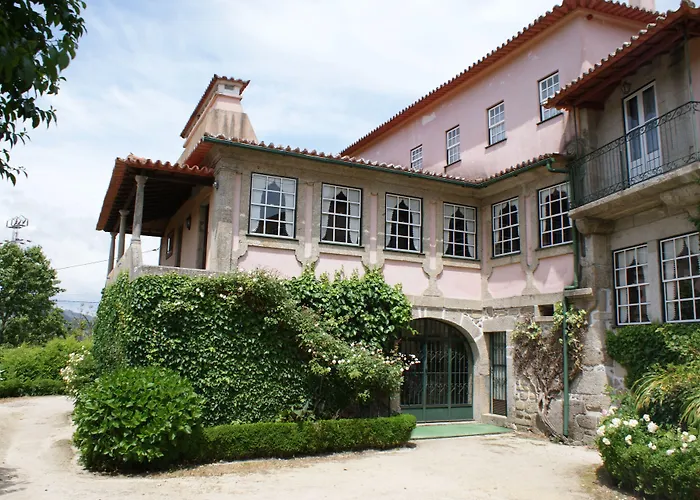 Casa Dos Assentos De Quintiaes