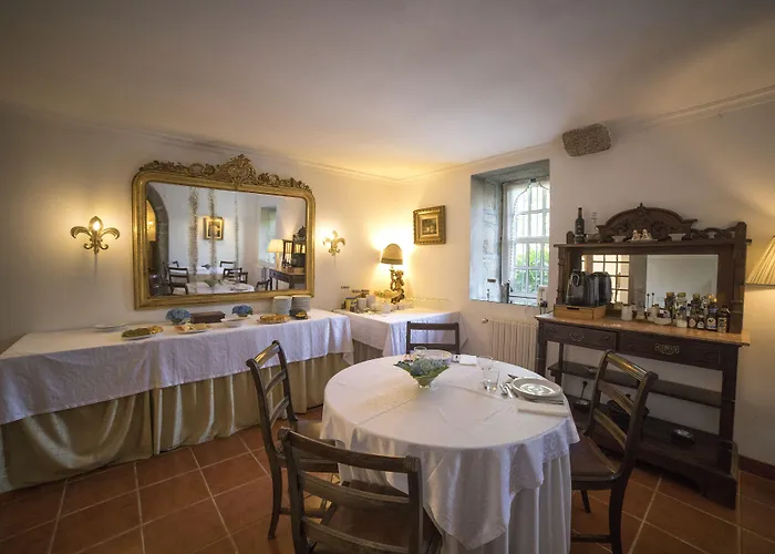 Casa Dos Assentos De Quintiaes