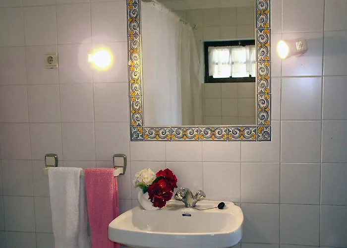 Casa Dos Assentos De Quintiaes 4*